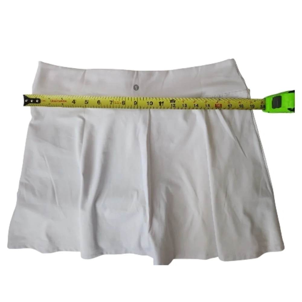 YITTY | Women's White Tennis Skort Size XL - Picture 3 of 6